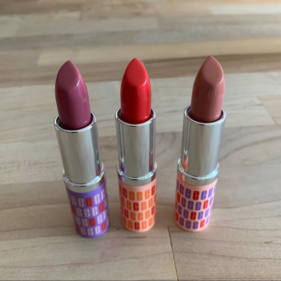 Clinique Other - Clinique Lipstick Bundle